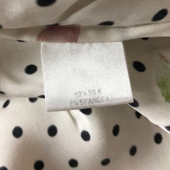 Slate and Willow Top Cherry Print Short Sleeve Silk Blend Off White M - Picture 6 of 7